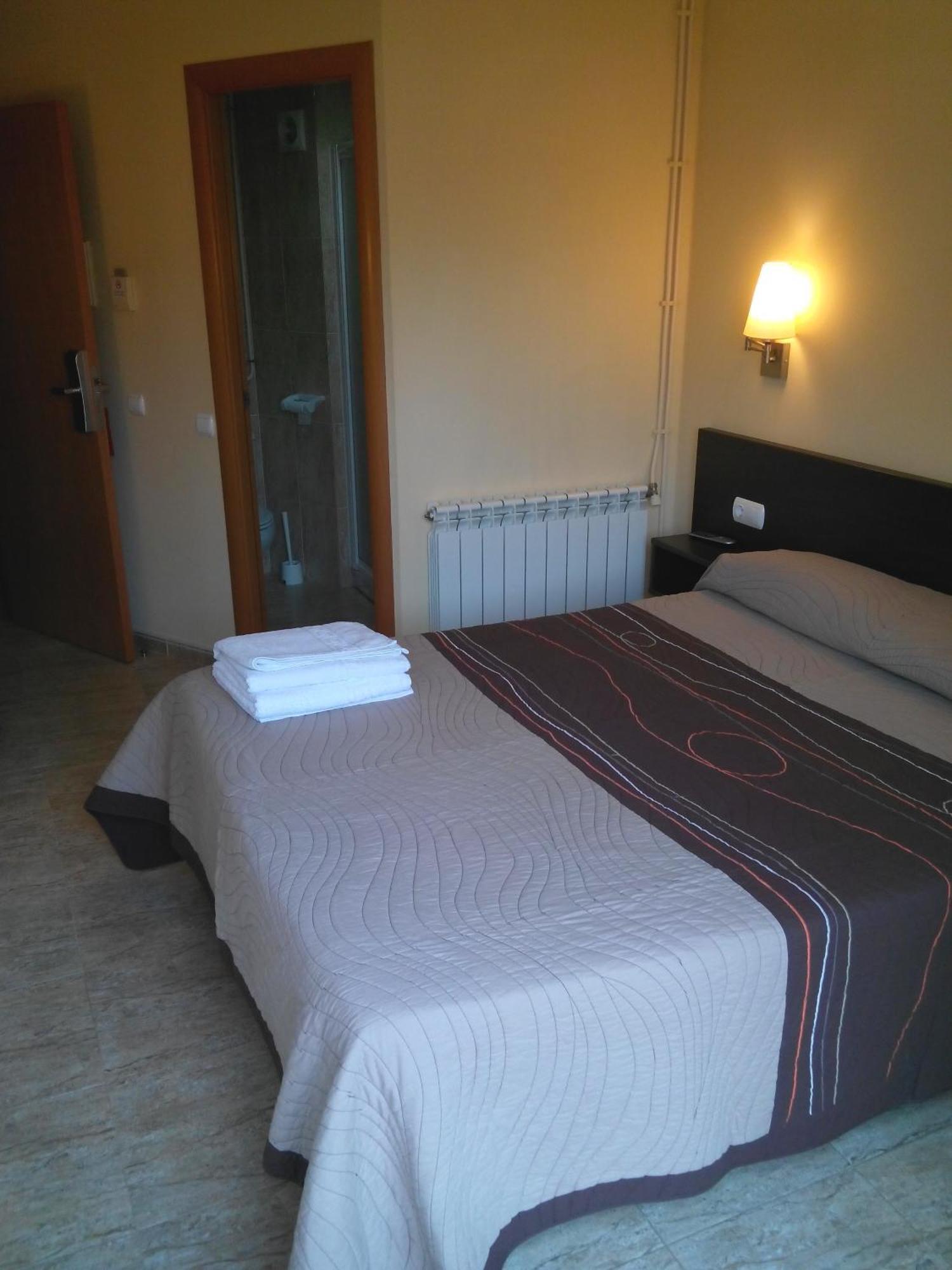 Hostal Sant Sadurni Sant Sadurni d'Anoia Room photo